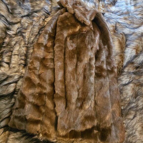 NWT Vintage Dennis Basso XS Chestnut Mink Faux Fur Zippered Coat Soft Shiny - Picture 9 of 13